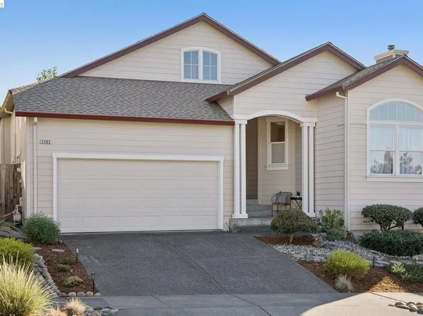 5503 Rainbow Cir, Santa Rosa, CA 95409
