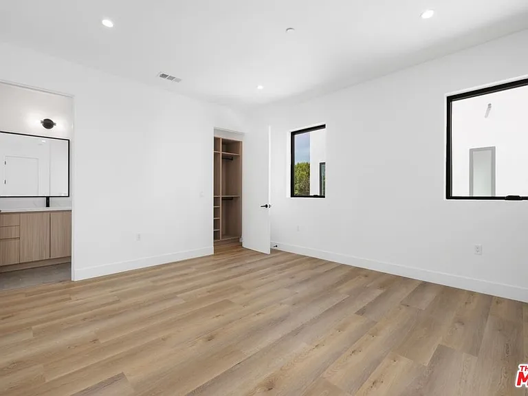 5543 1/2 Calhoun Ave — Photo 17