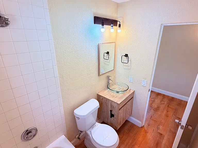 2708 Geoffrey Dr — Photo 20