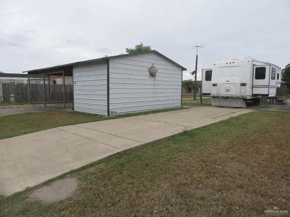8 Bouganvillea Dr, Donna, TX 78537