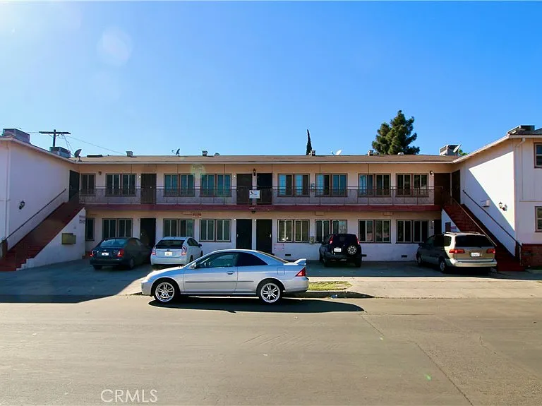 6951 Simpson Ave #12 — Photo 16