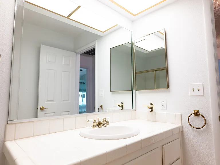 4433 Live Oak Dr — Photo 20