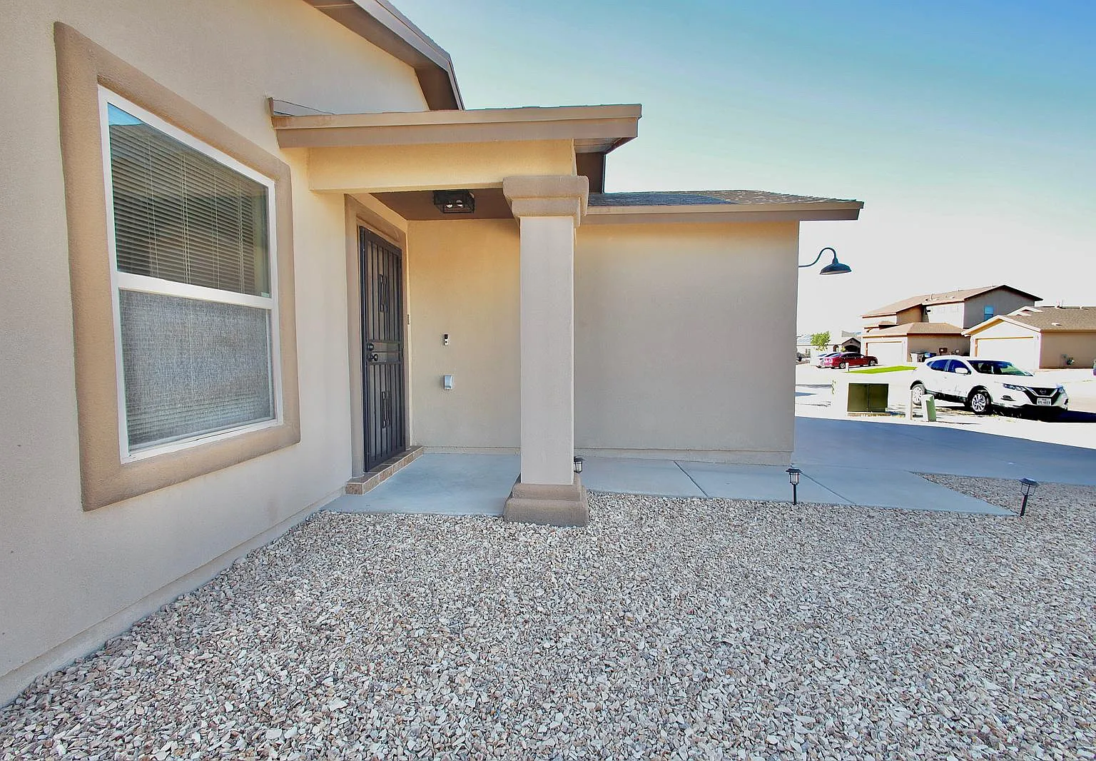 3 bed, 1330 sqft, $1,900 — Photo 4