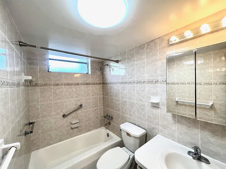 3030 Marcos Dr #T302 — Photo 16