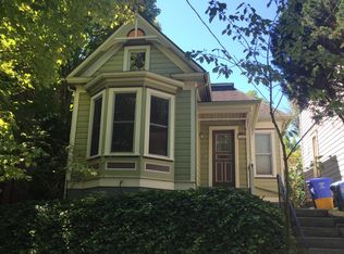 126 SW Hooker St, Portland, OR 97201