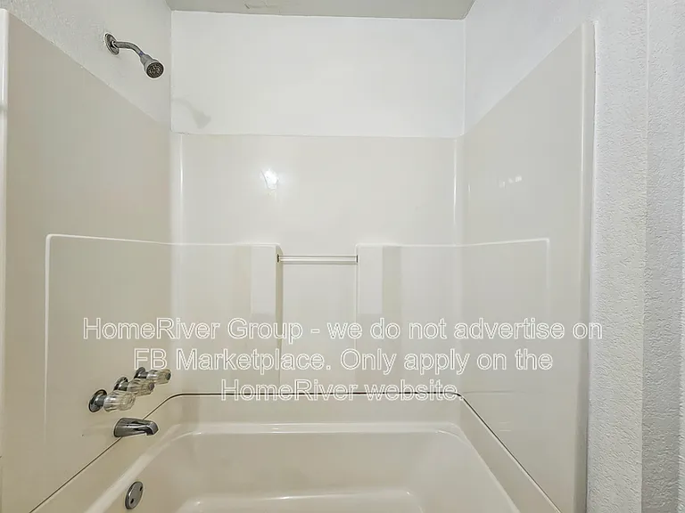 9900 Roxanna Dr #B — Photo 12