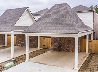 115 Millie Park Dr, Lafayette, LA 70506