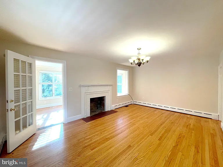 4085 Hallowing Point Rd — Photo 3
