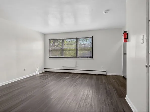 1101 Edgewood Ave #A13, Trenton, NJ 08618