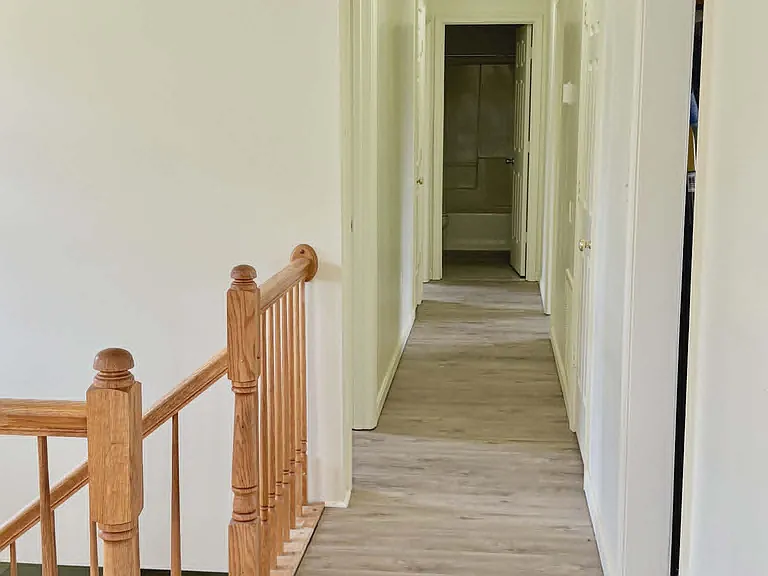 115 Churchill Dr — Photo 11