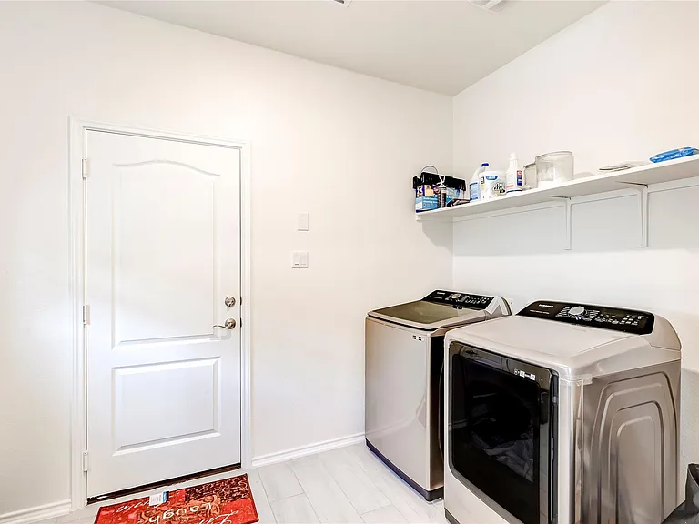 3712 Forino Dr — Photo 35