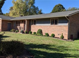 139 Random Ln, Burlington, NC 27215