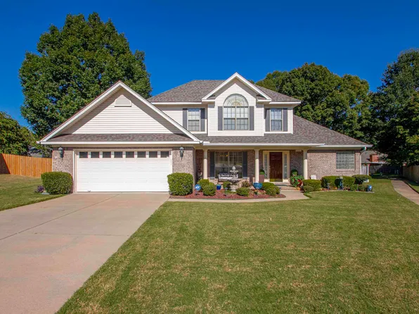 35 Azalea Cv, Maumelle, AR 72113