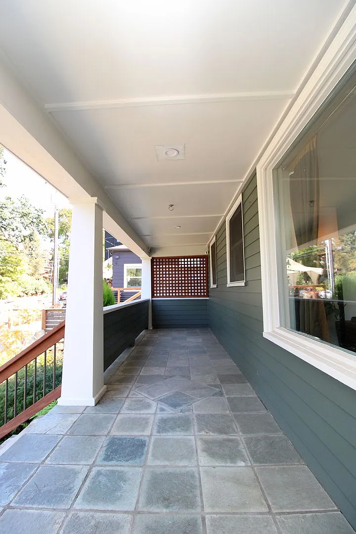 Gorgeous 3 Bed/2 Bath Home set on Beautifully Landscaped Lot in the Heart of The Northwest District! — Photo 2