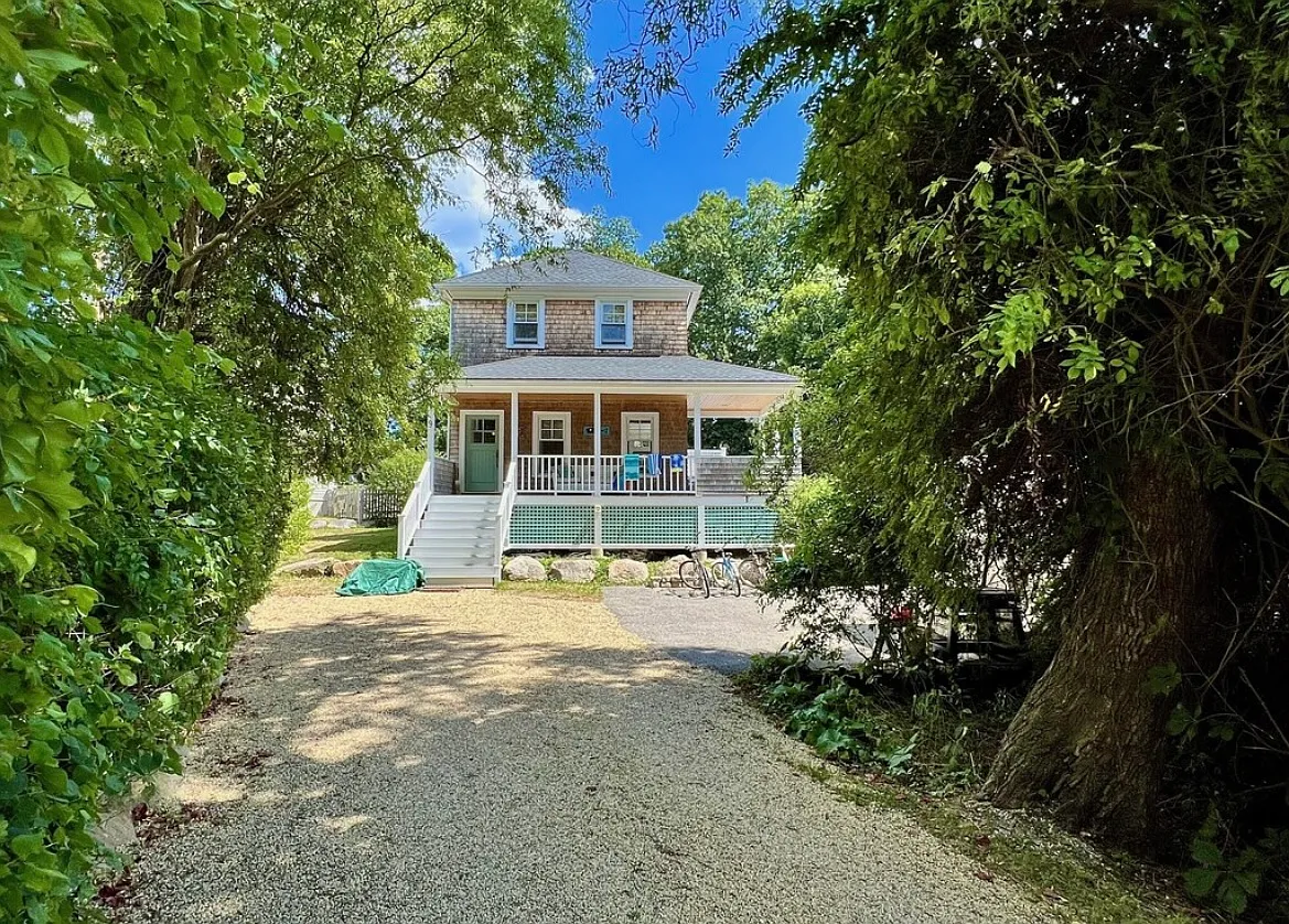 9 Butler Ave — Photo 4