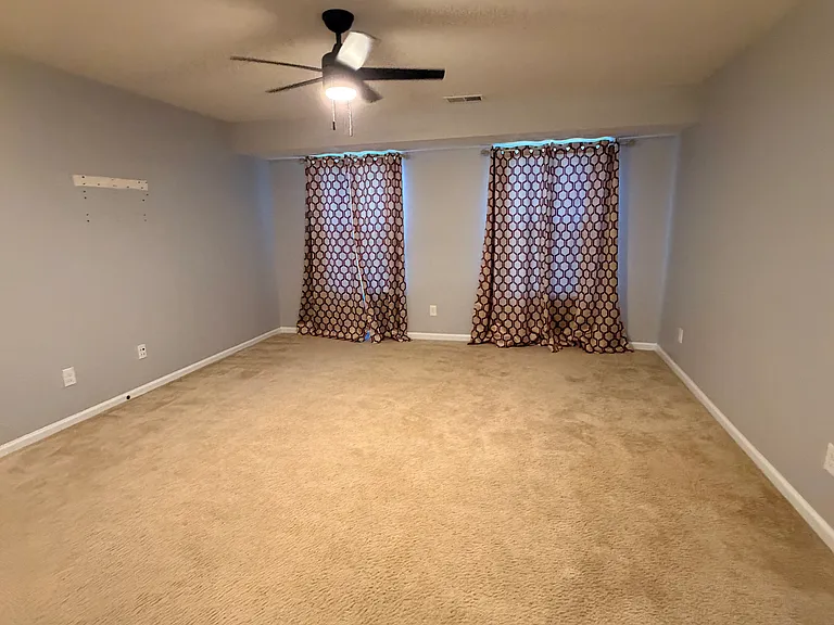 5816 Selkirkshire Rd — Photo 37