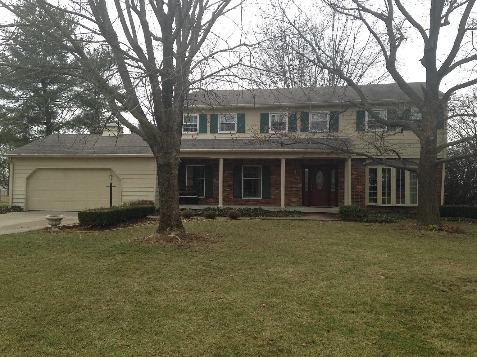 2481 N Richard Dr photo 1