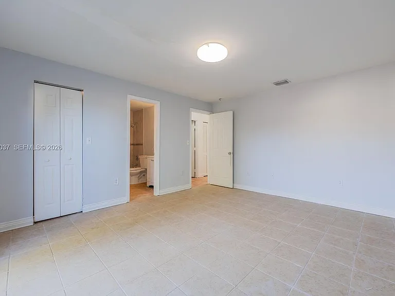 28147 SW 142nd Ct — Photo 4