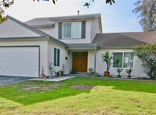 902 La Rue Ave, La Verne, CA 91750