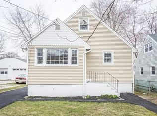 28 Chesapeake Ave, Lake Hiawatha, NJ