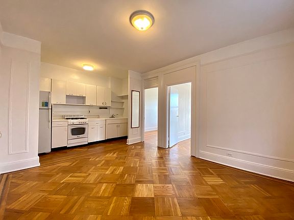 2nd image of 3717 28th Ave APT 6