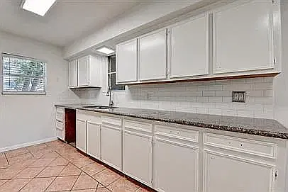 3 bed, 1740 sqft, $2,200 — Photo 3
