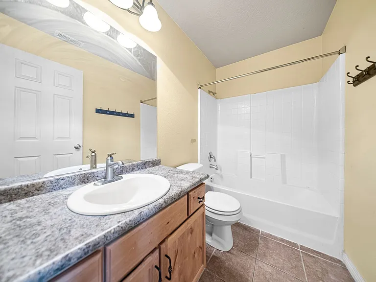 3155 S Hidden Valley Dr #212 — Photo 12