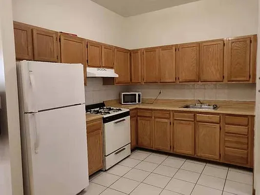 Rented by Oxford Property Group | media 14