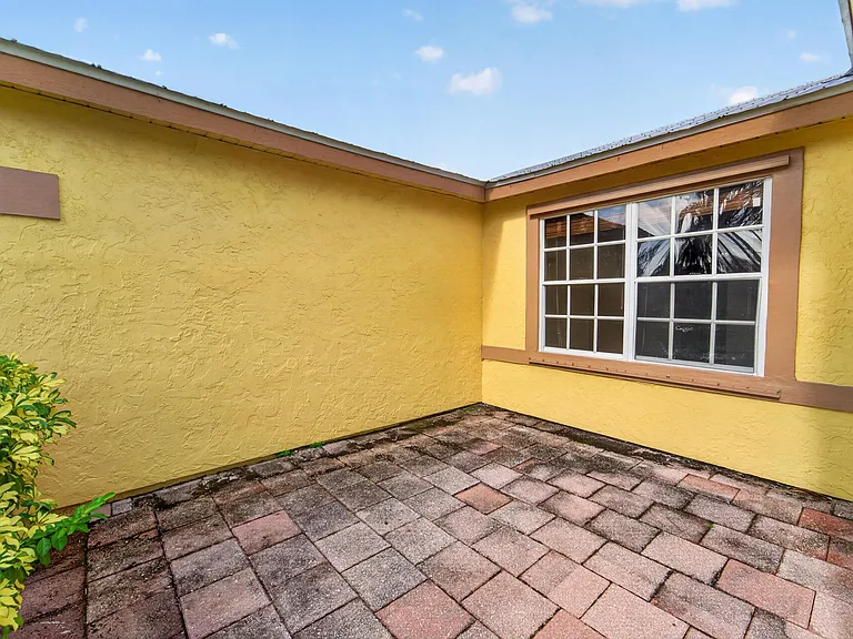 6956 NW Jorgensen Rd — Photo 3