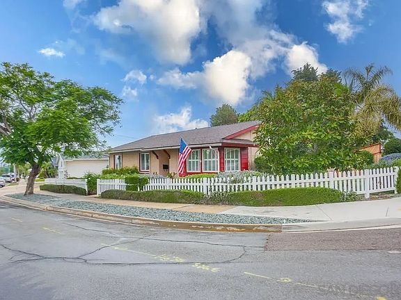 3rd image of 5086 Mount Gaywas Dr