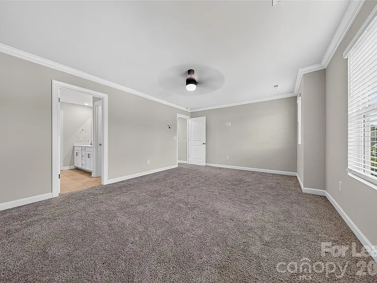 13222 Kenworth Rd — Photo 18