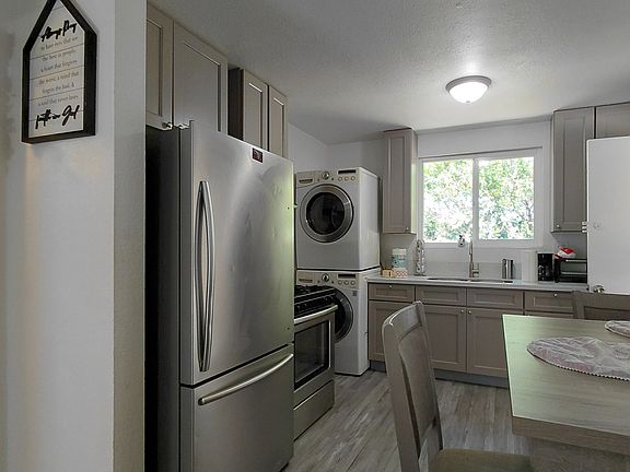 5th image of 4824 1/4 E Live Oak St