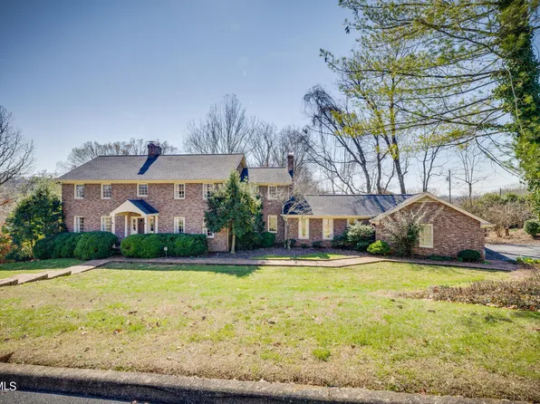 2601 Brighton Ct, Kingsport, TN 37660