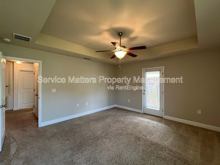 4496 Fiske St — Photo 19