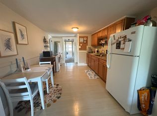 285 W Hazelhurst St, Ferndale, MI 48220