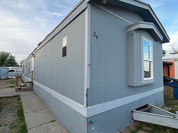 7501 Howard St Trailer 24