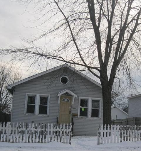 1st image of 571 S Elmwood Ave