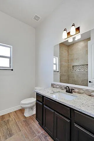 14741 Tierra Harbor Ave — Photo 4