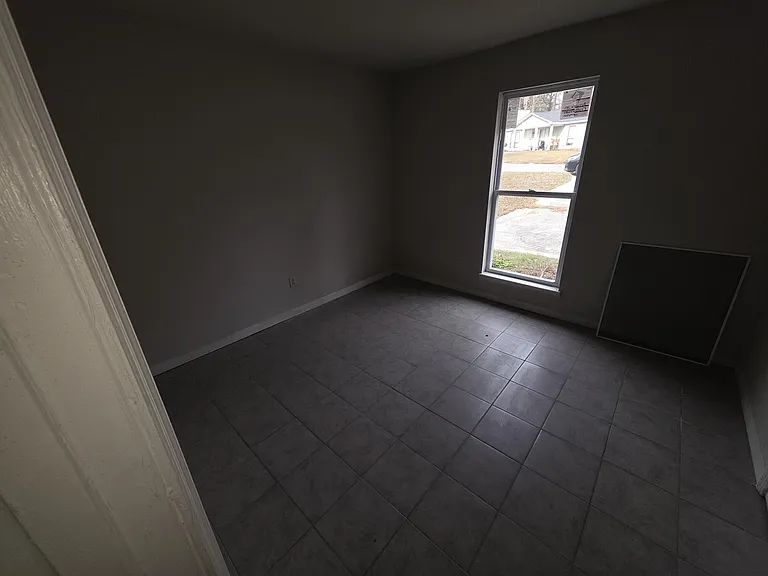 3008 Mistletoe Ave — Photo 9