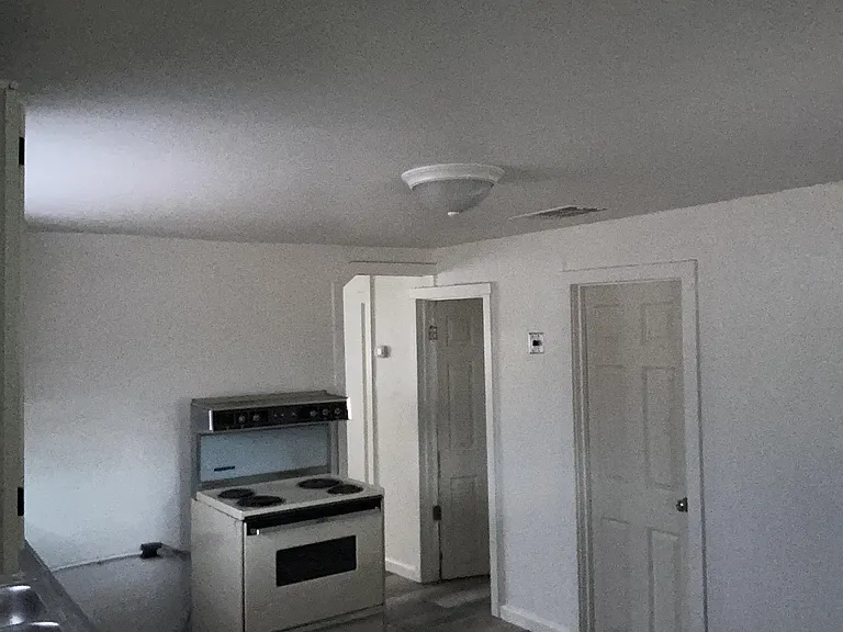 3315 E Glenn St #2 — Photo 5