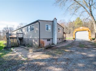 341 Palmer Rd, Edinburg, PA 16116