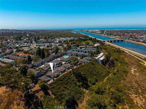 2175 Pacific Ave Unit D6, Costa Mesa, CA 92627