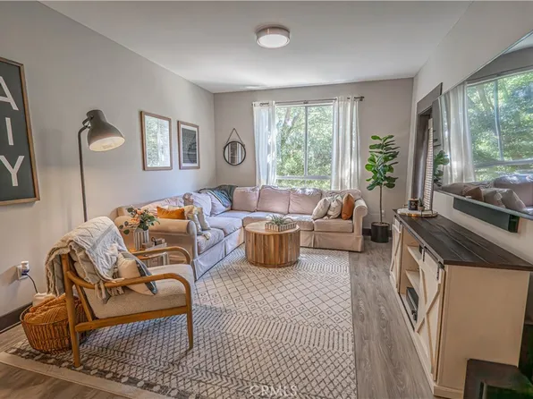 24595 Town Center Dr APT 3311, Santa Clarita, CA 91355