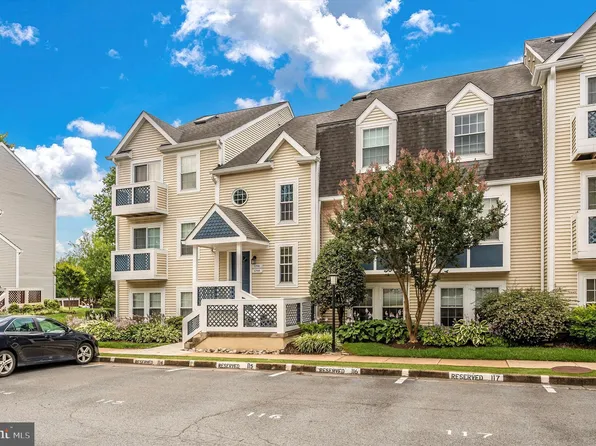 12948 Grays Pointe Rd #12948A, Fairfax, VA 22033