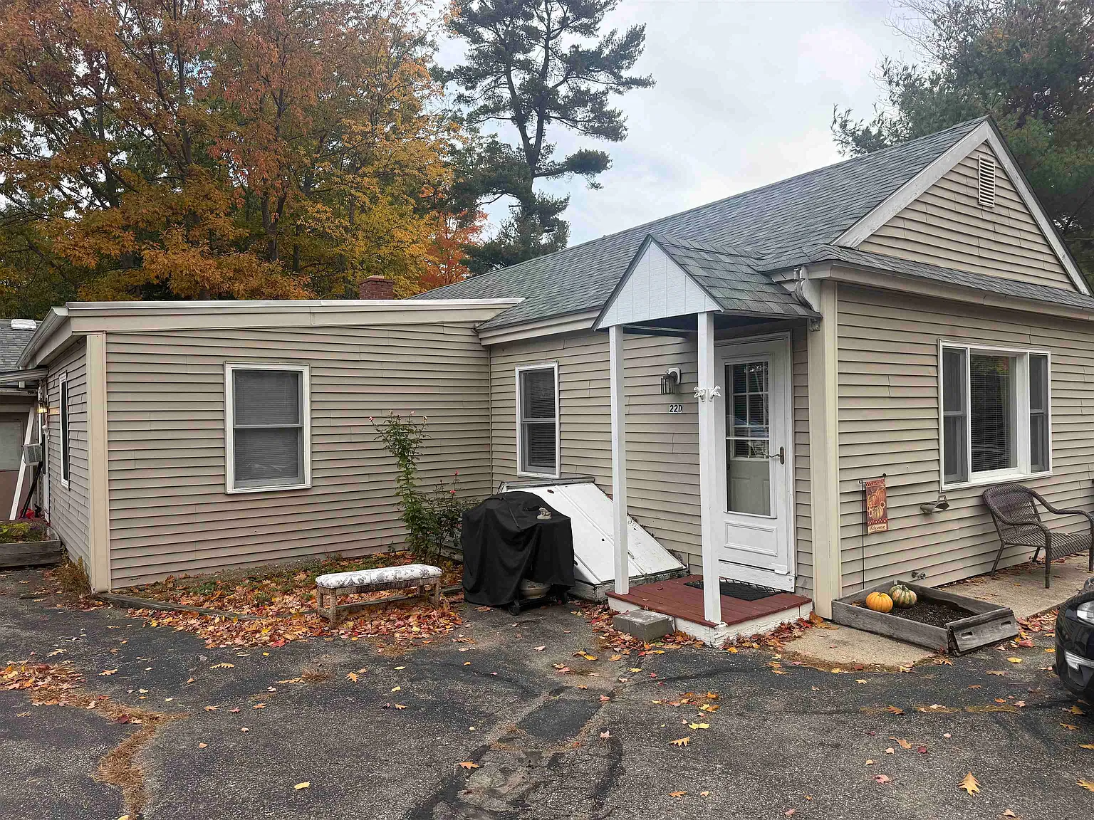 2 bed, 1.0 bath, 500 sqft, $1,750 — Photo 1
