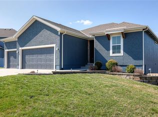 26255 W 141st Ter, Olathe, KS 66061