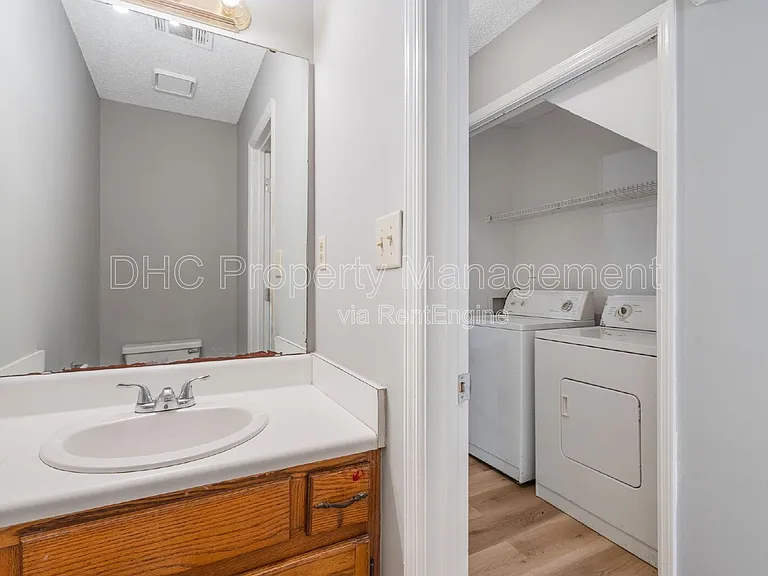 8079 Creekstone Way — Photo 5