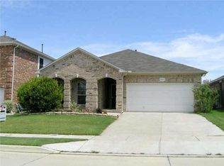 4057 Claymore Ln, Fort Worth, TX 76244