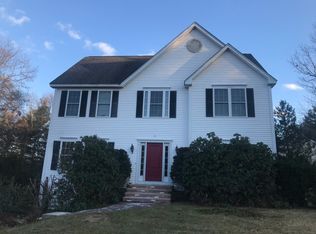 1 Rocky Woods Rd, Hopkinton, MA 01748