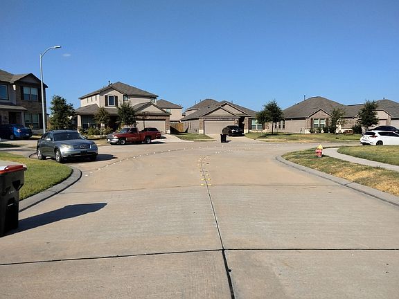 4th image of 5515 Bayleys Ct